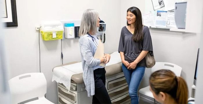 visit a colonoscopy clinic