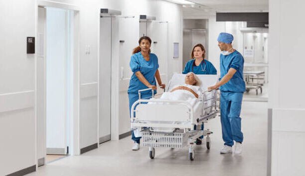 how to handle medical emergencies properly