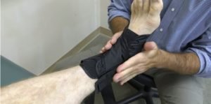 how to put on ankle brace