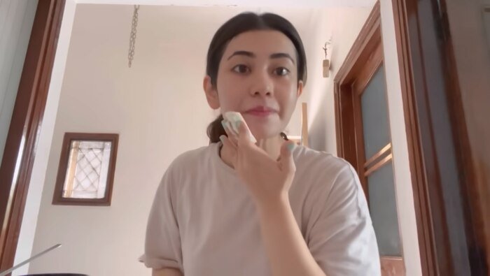 the daily ritual for dry skin know how to treat