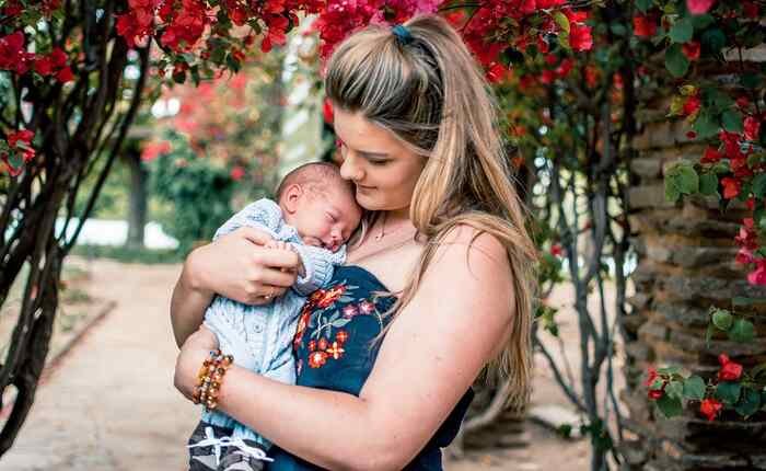 health issues new moms must watch out for after birth